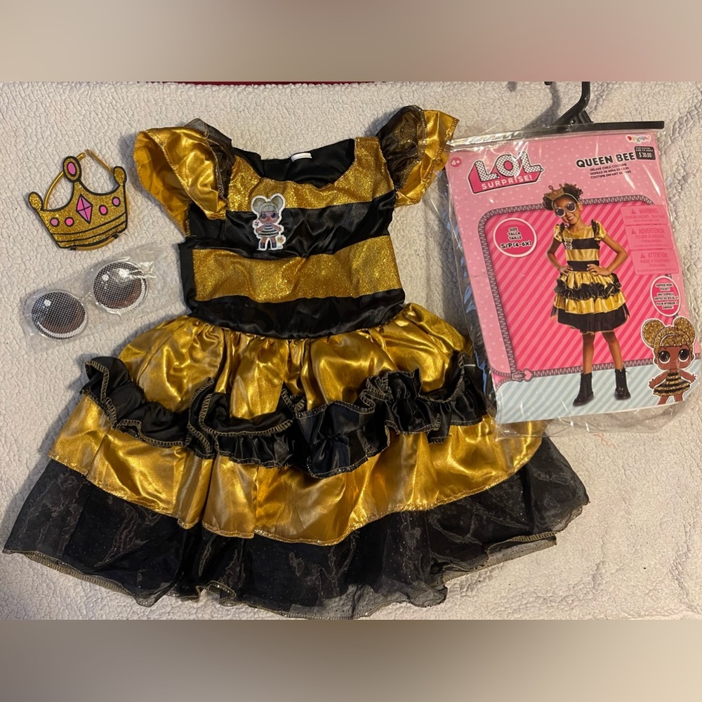 Girls Halloween costume. Size small. LOL Queen Bee